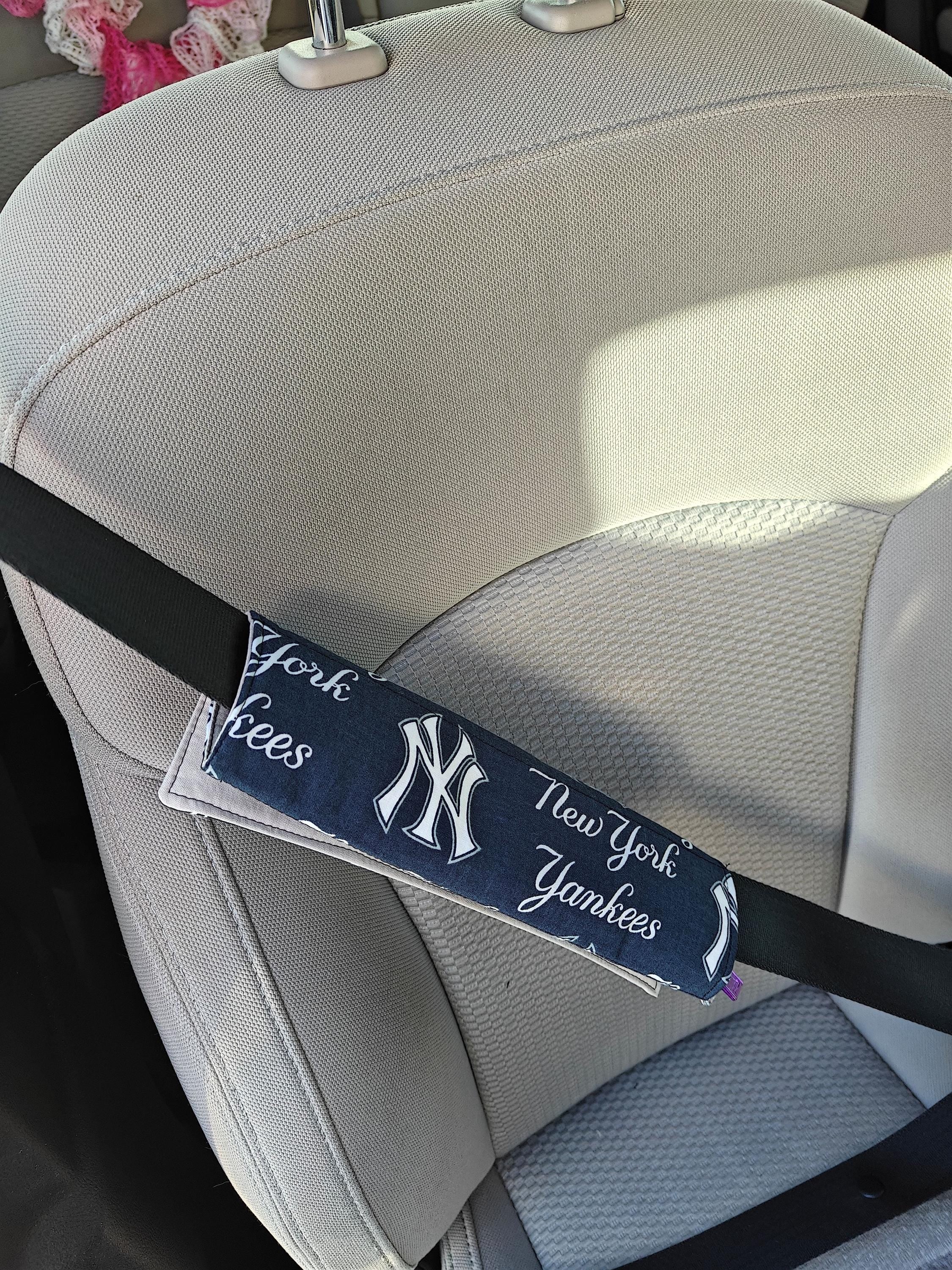 Adult Shoulder Strap Cover New York Yankees
