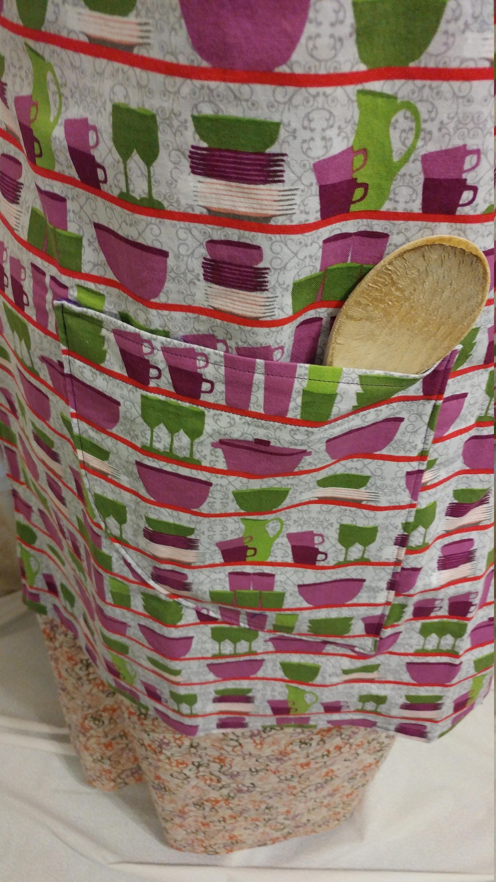 Adult Apron Vintage Print Cup and Dish