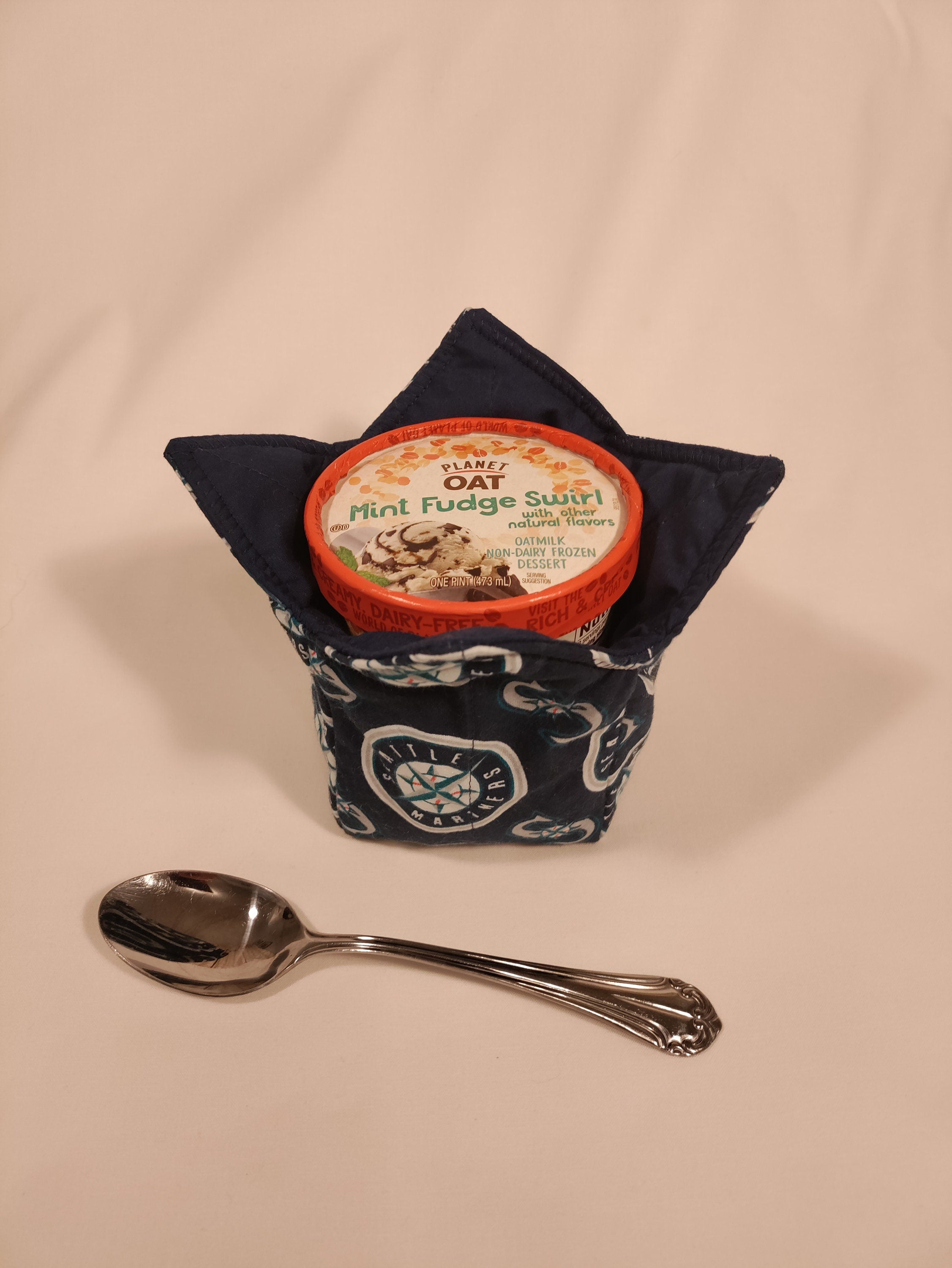 Cozy Bowl Seattle Mariners Pint