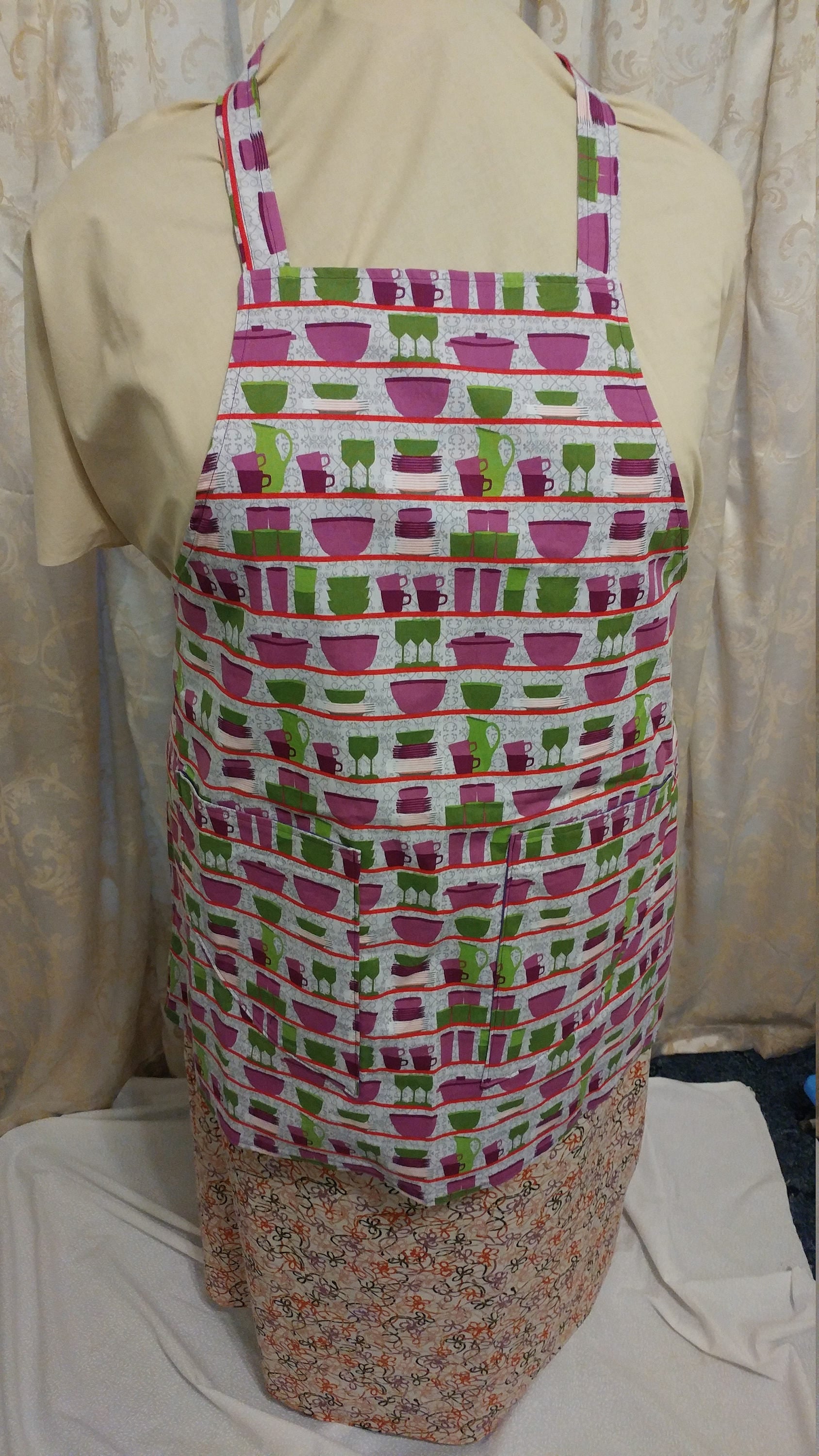 Adult Apron Vintage Print Cup and Dish