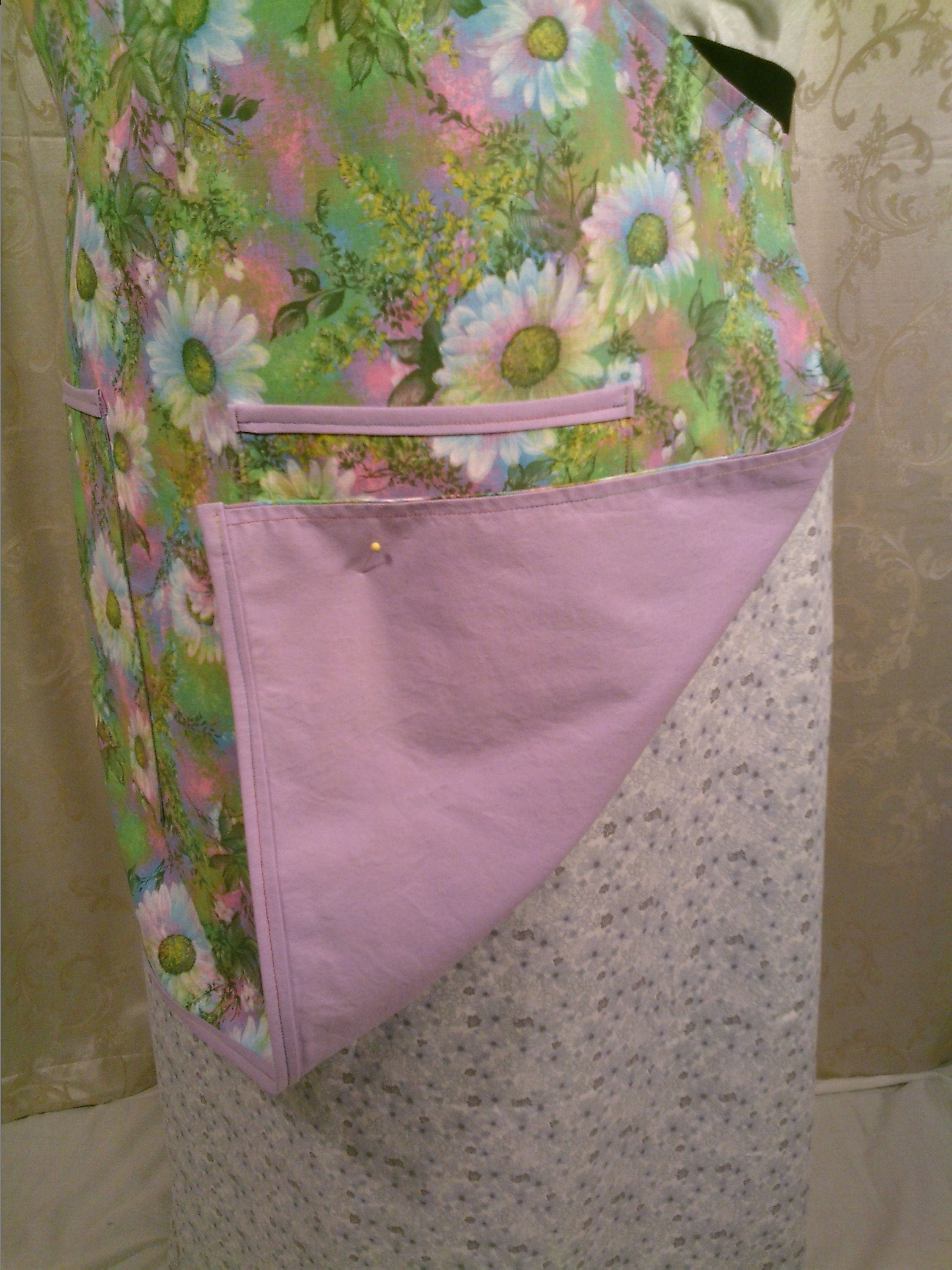 Adult Apron Springtime Flowers