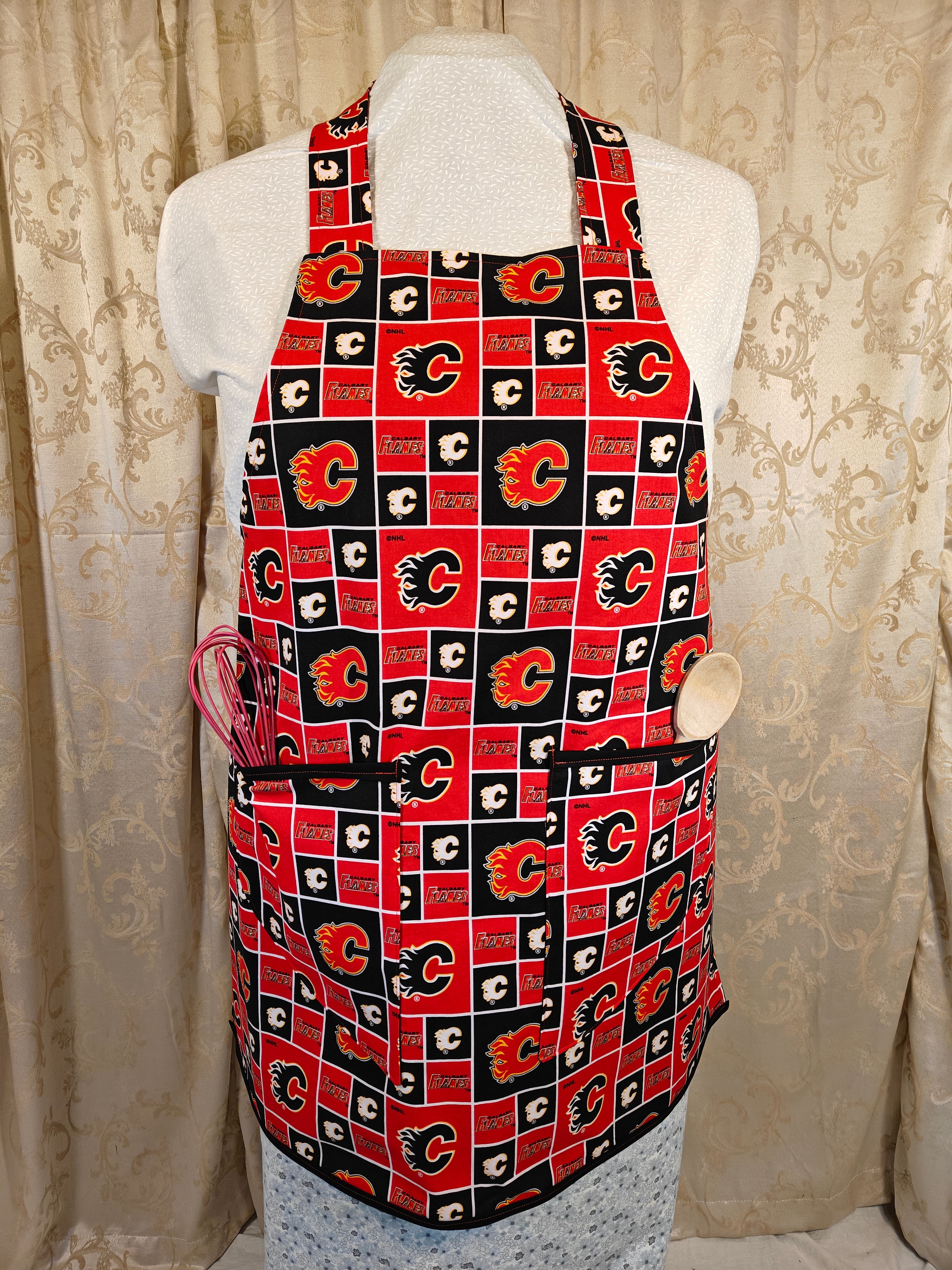 Adult Apron Calgary Flames