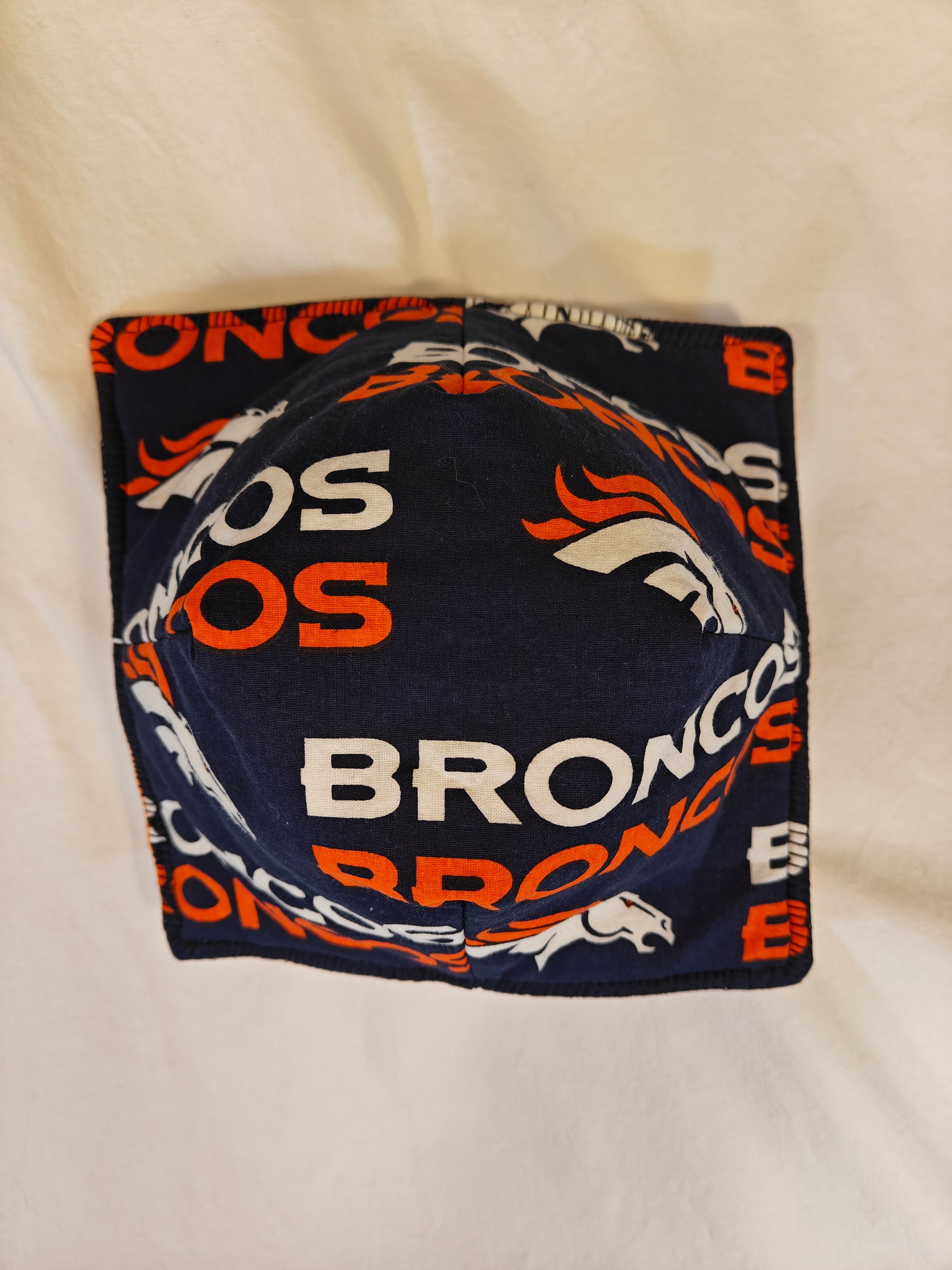 Cozy Bowl Denver Broncos 6 Inch