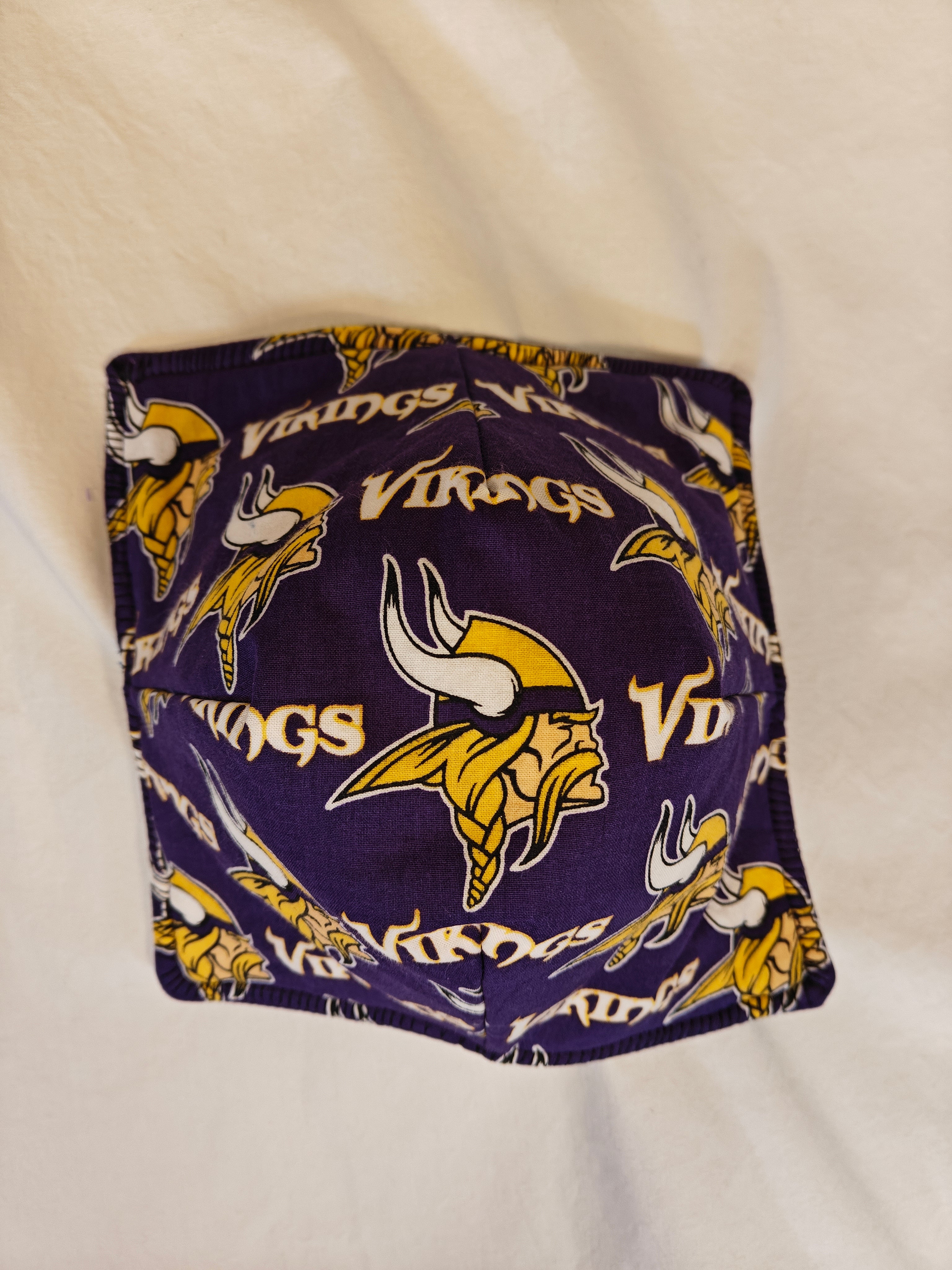 Cozy Bowl Minnesota Vikings 6 Inch
