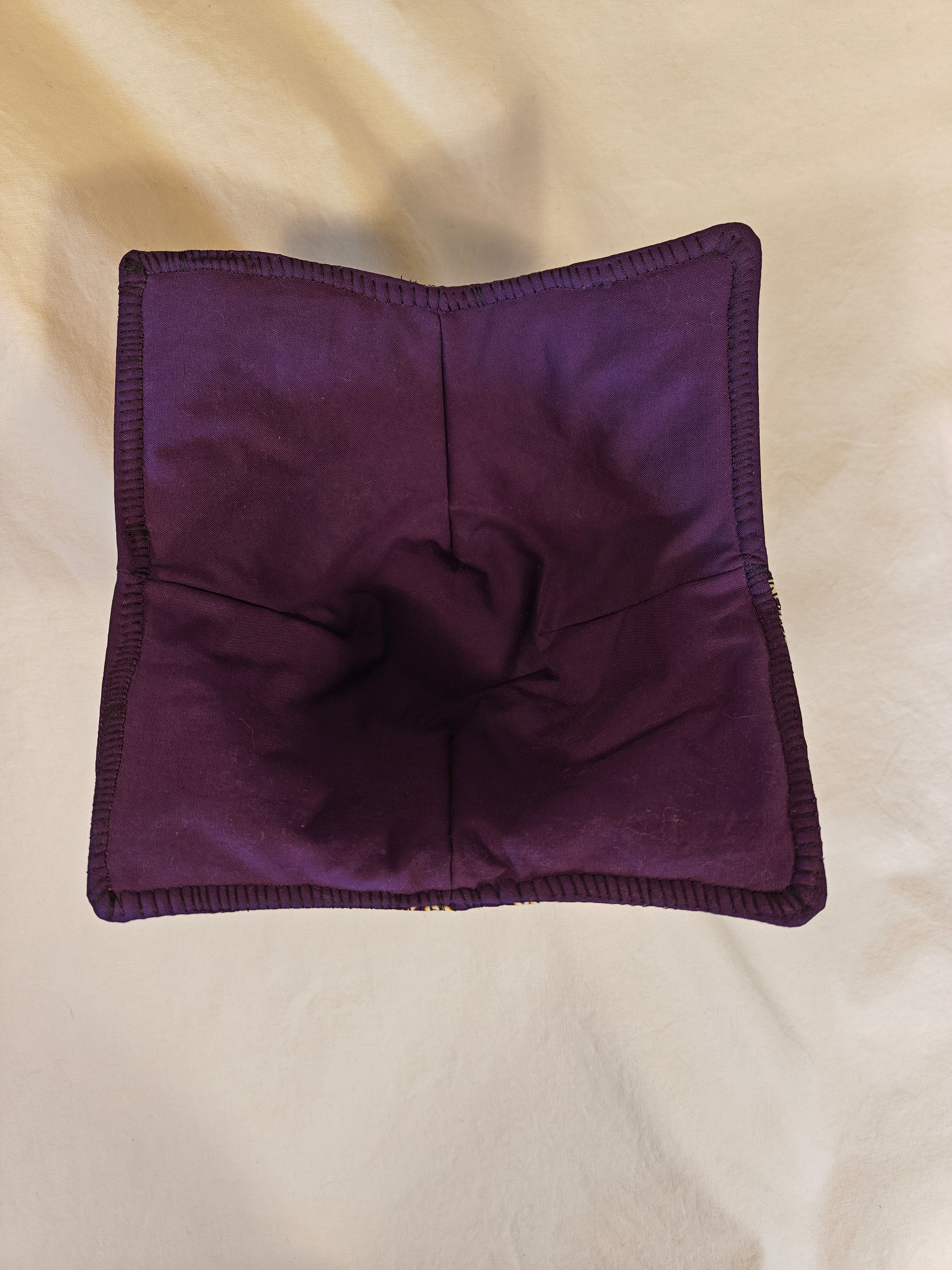 Cozy Bowl Minnesota Vikings 6 Inch