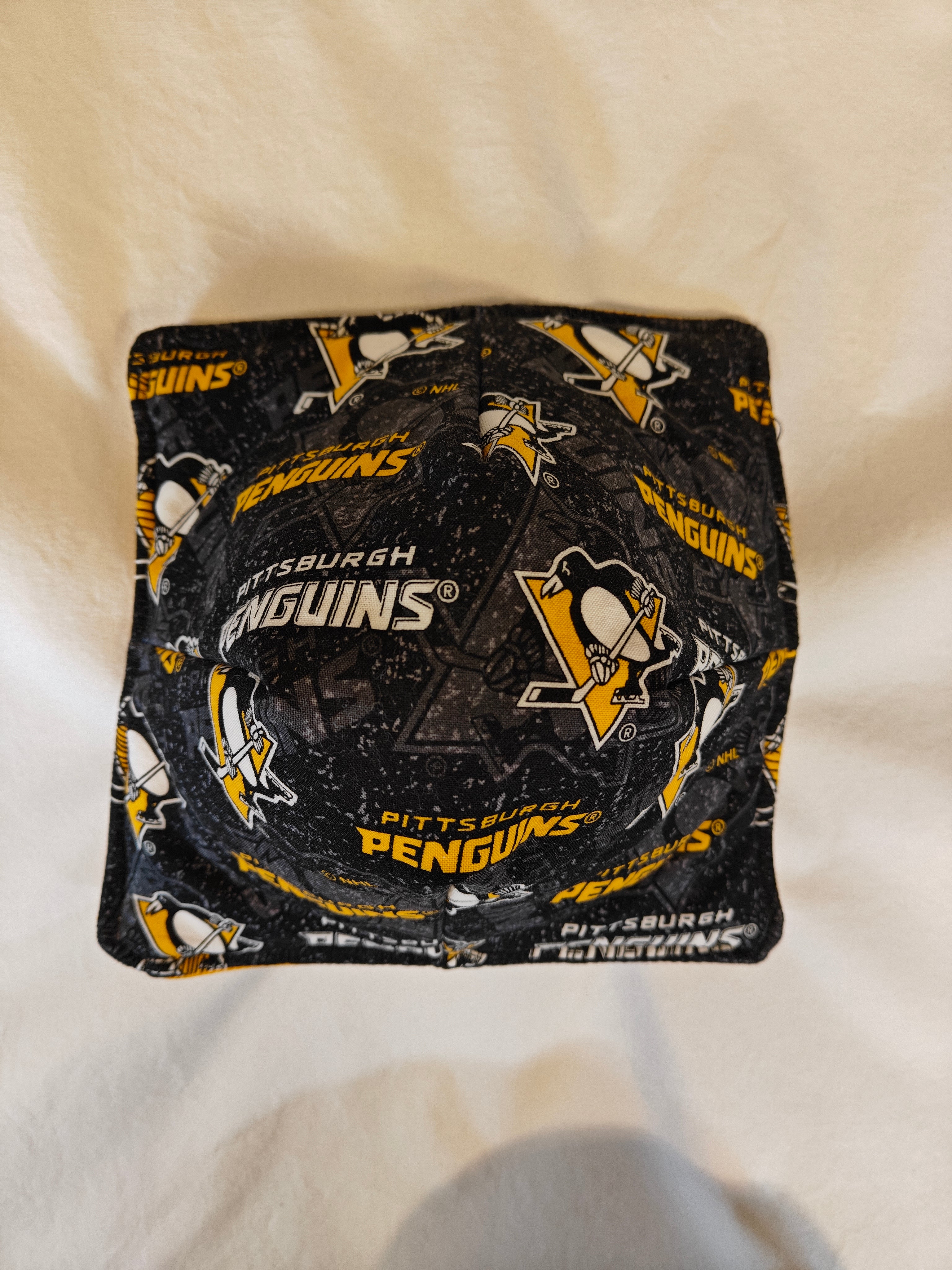 Cozy Bowl Pittsburgh Penguins 6 Inch