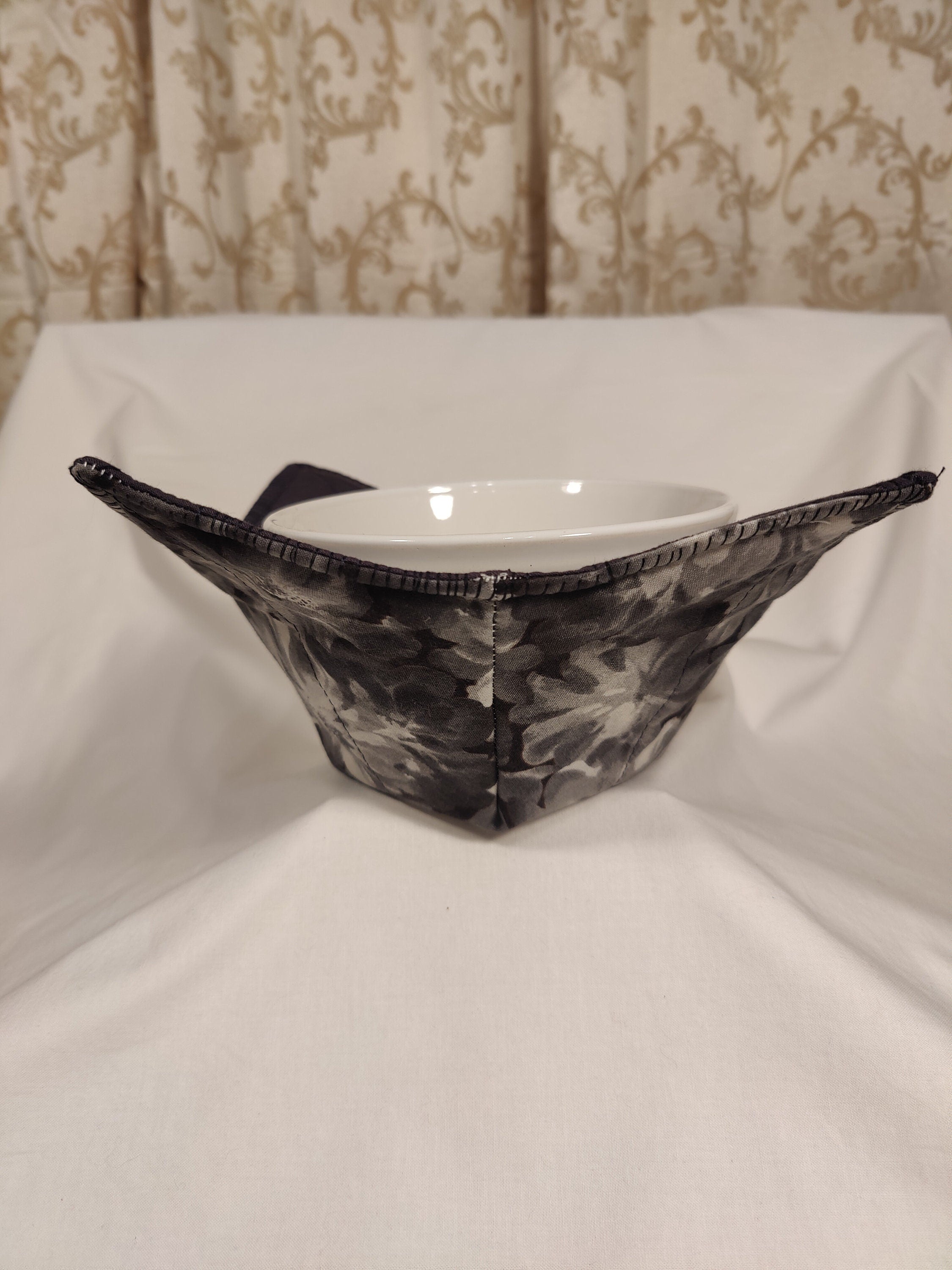 Cozy Bowl Grey Batik 6" Inch