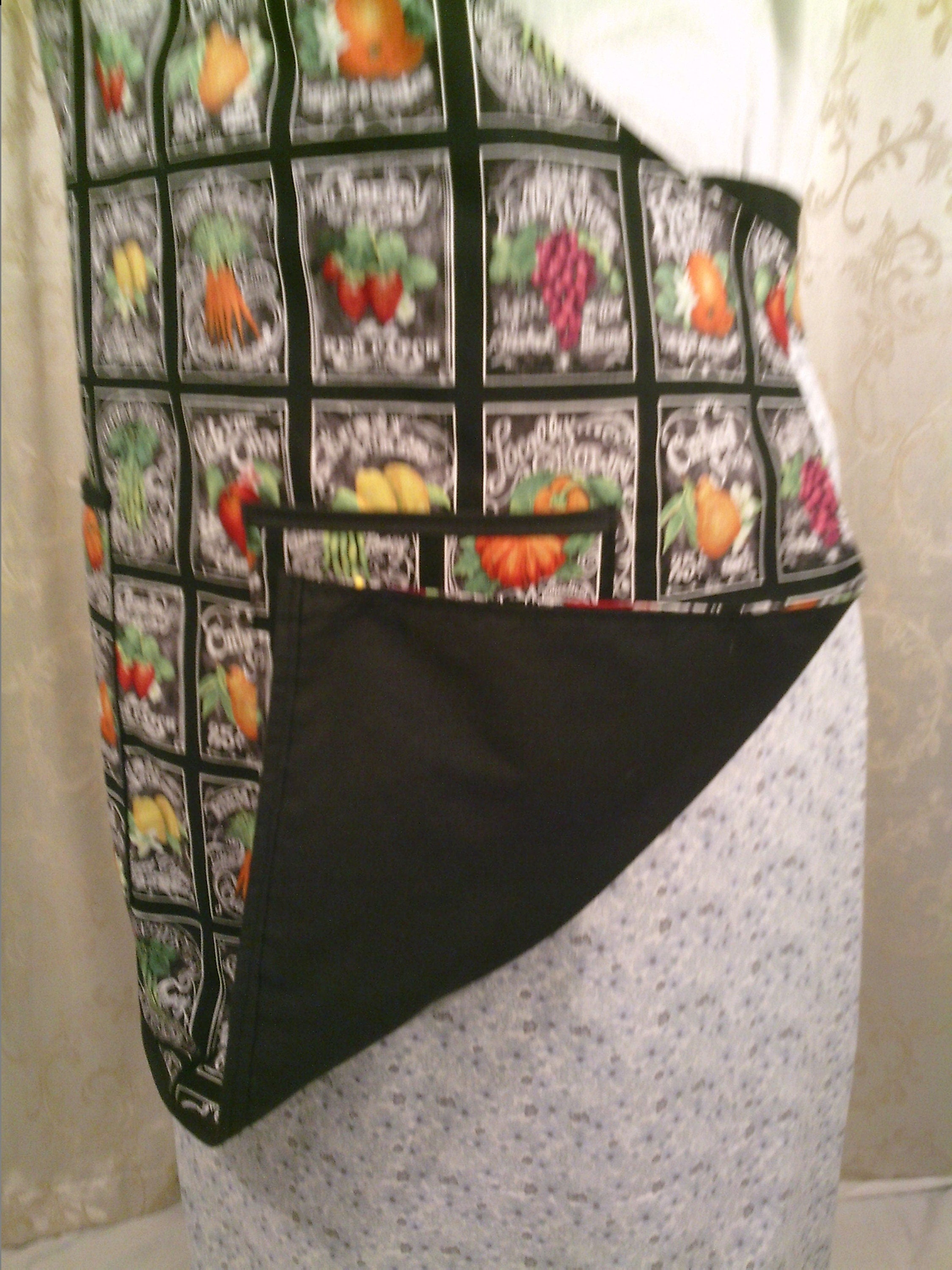 Adult Apron Fruits and Veggies
