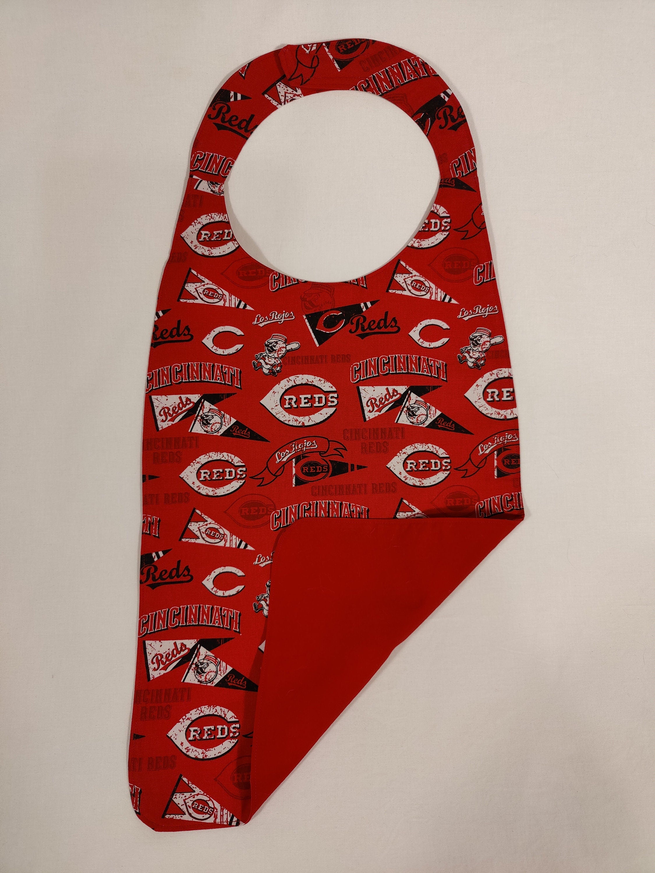 Adult Bib Cincinnati Reds