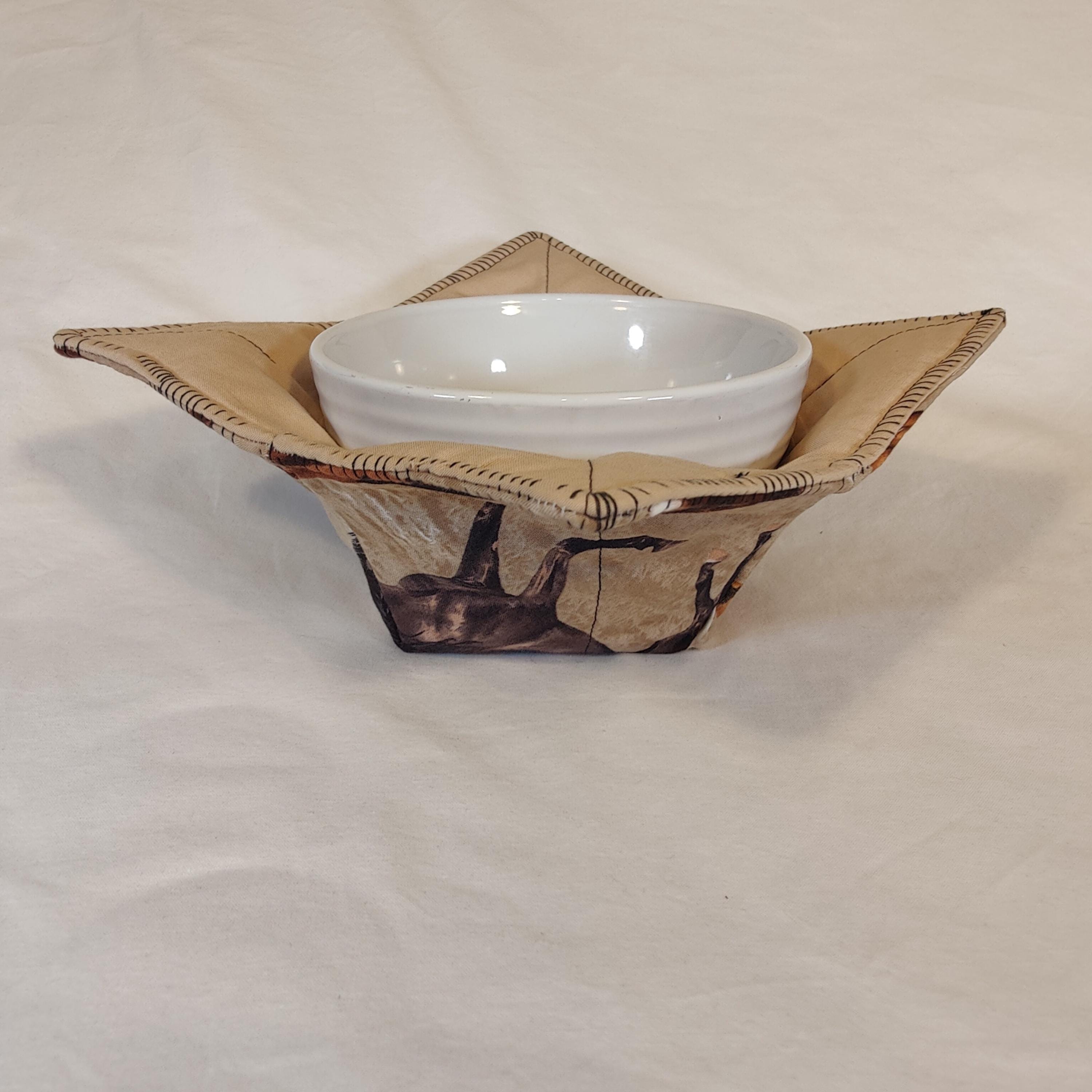 Cozy Bowl Wild Horses 6"inch