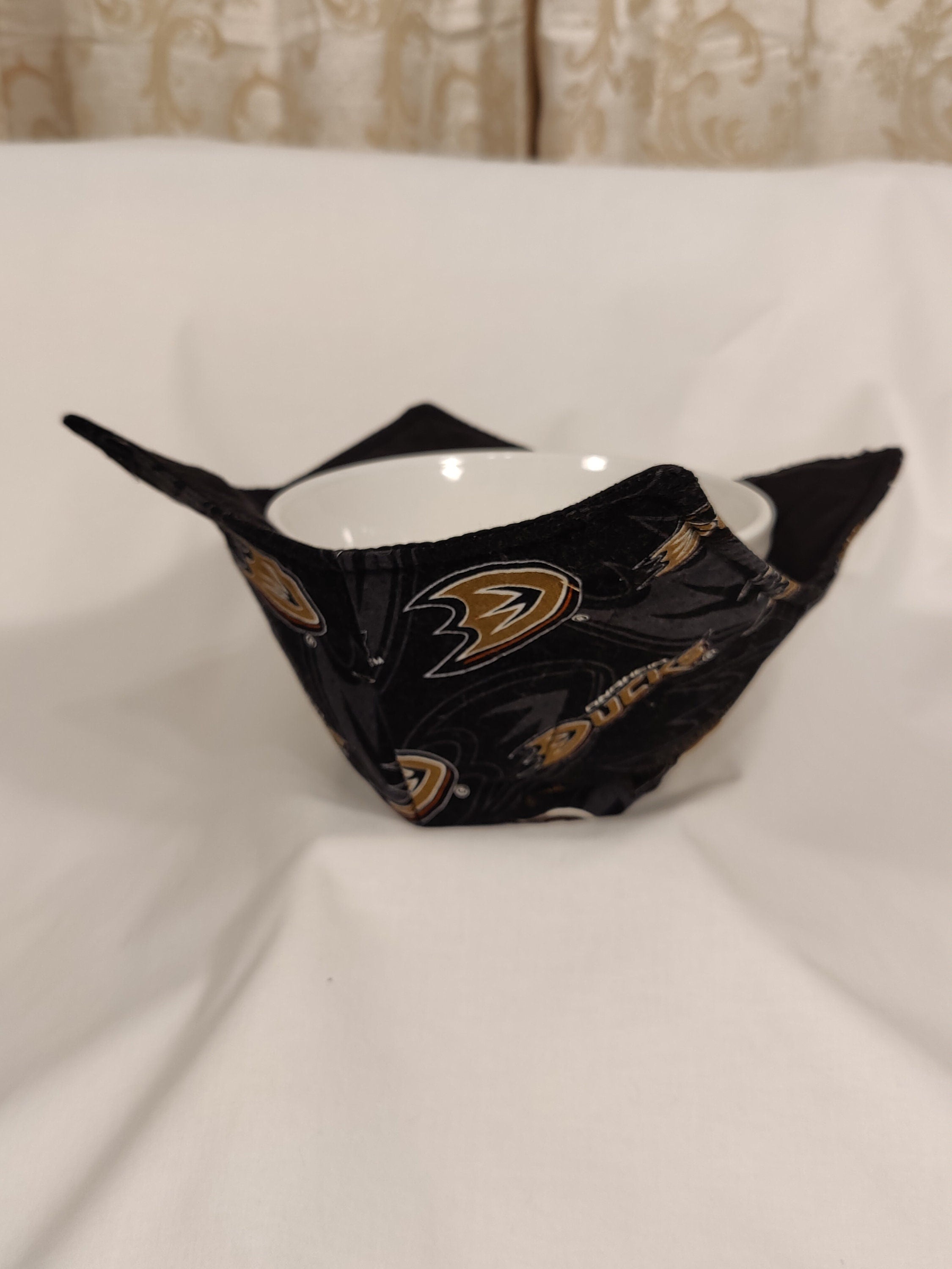 Cozy Bowl Anaheim Ducks 6" Inch