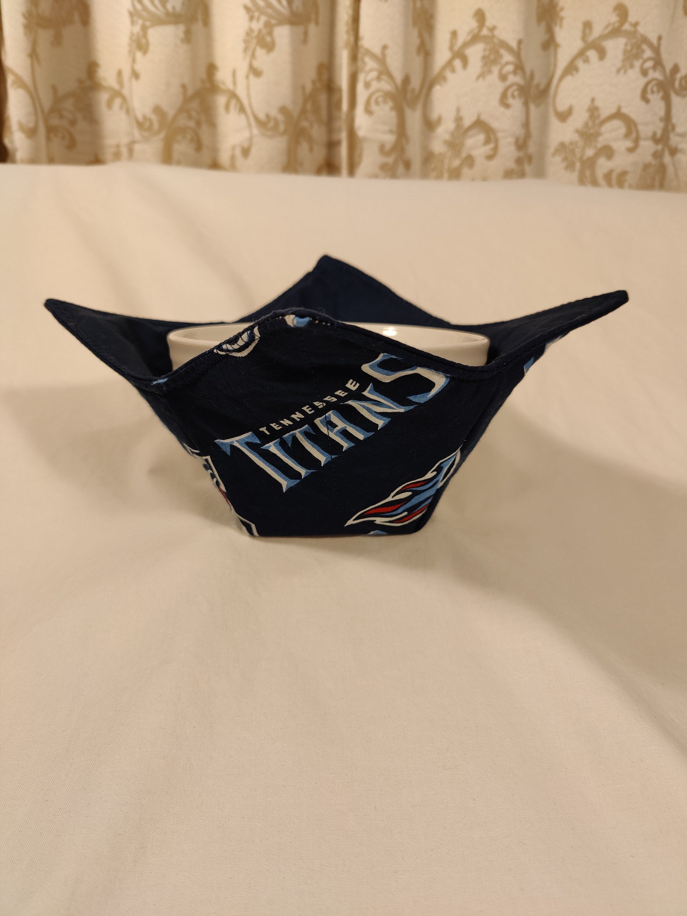 Cozy Bowl Tennessee Titans 6"inch