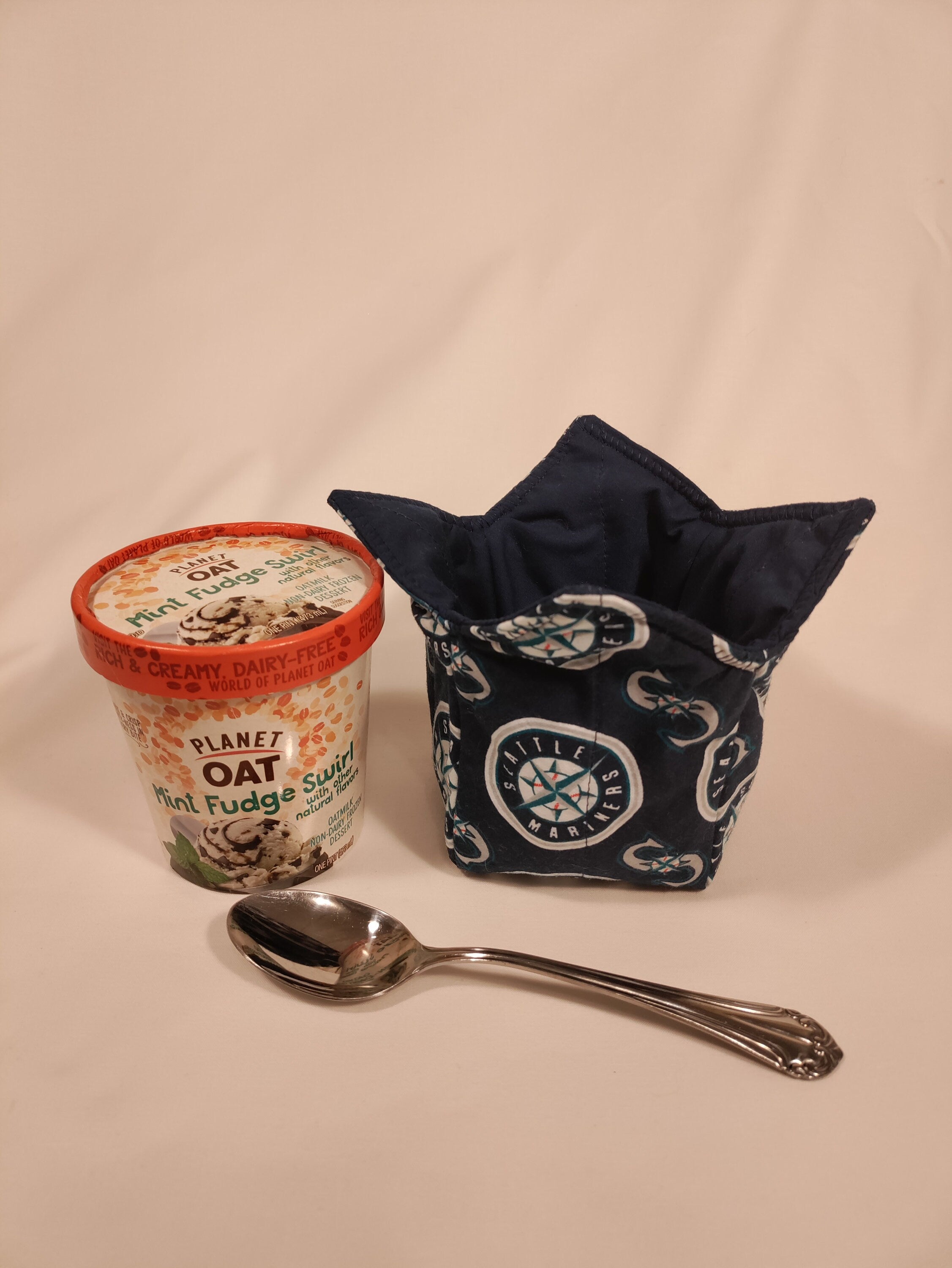 Cozy Bowl Seattle Mariners Pint