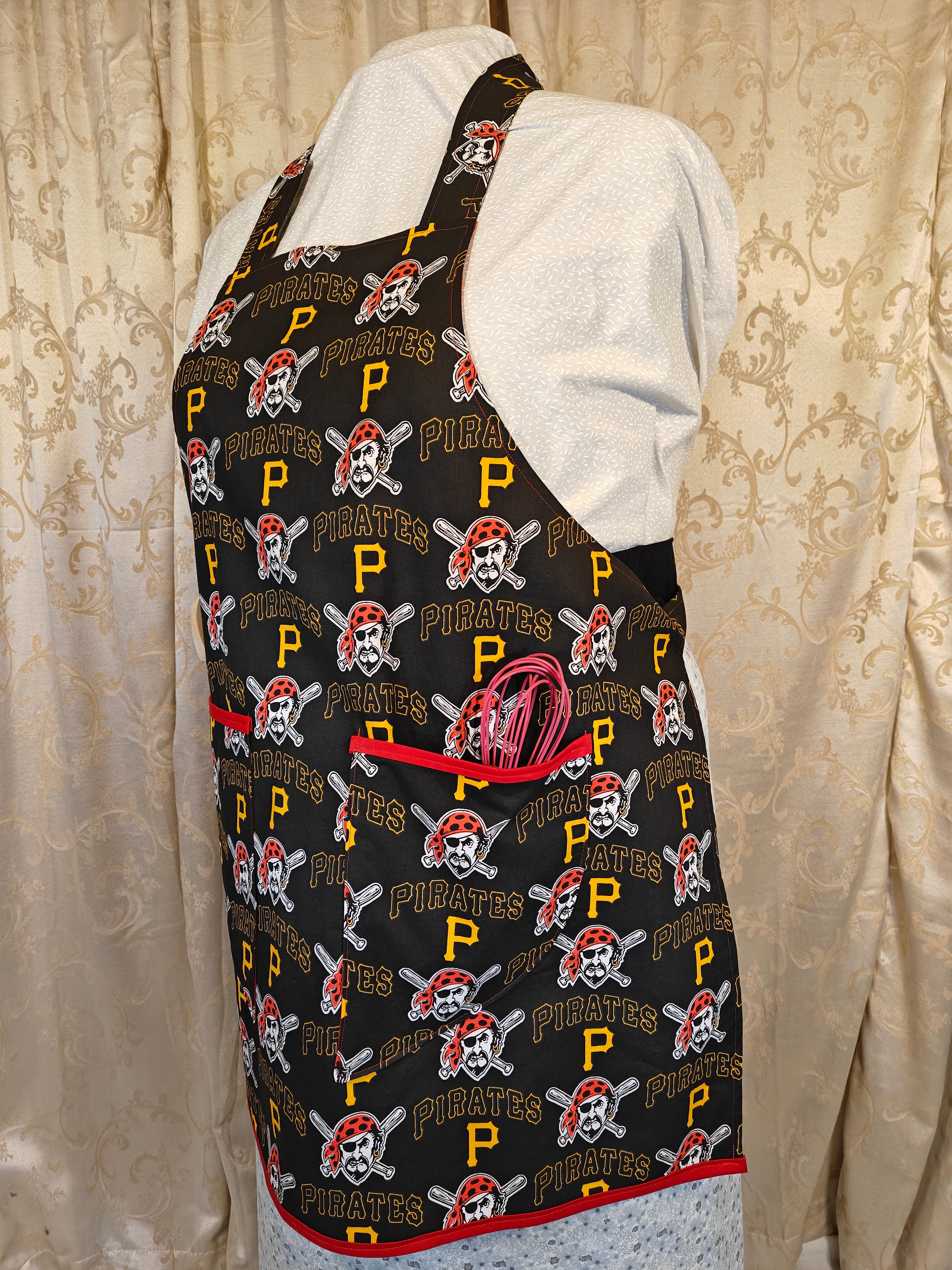 Adult Apron Pittsburgh Pirates