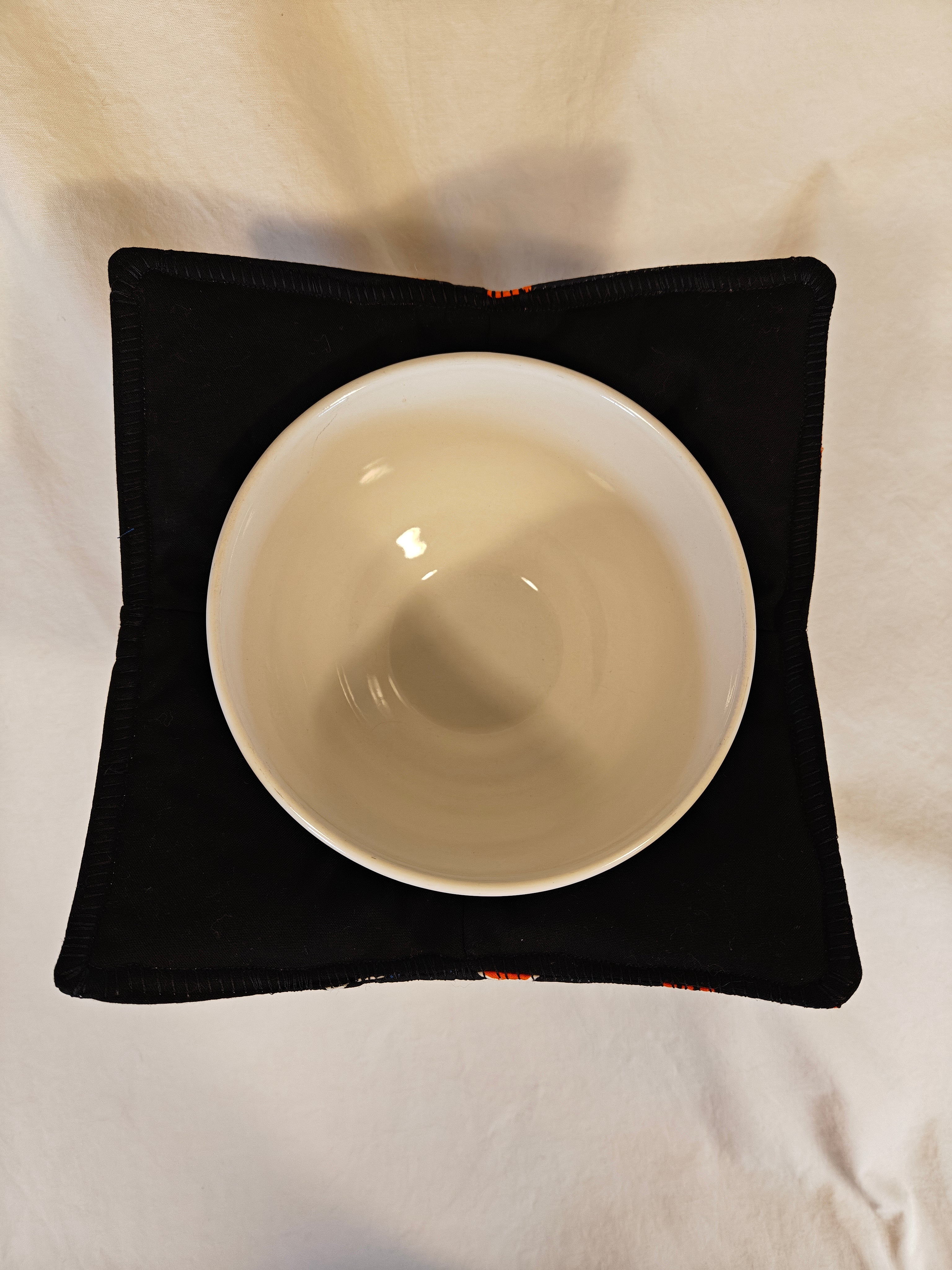 Cozy Bowl Chicago Bears 6 Inch