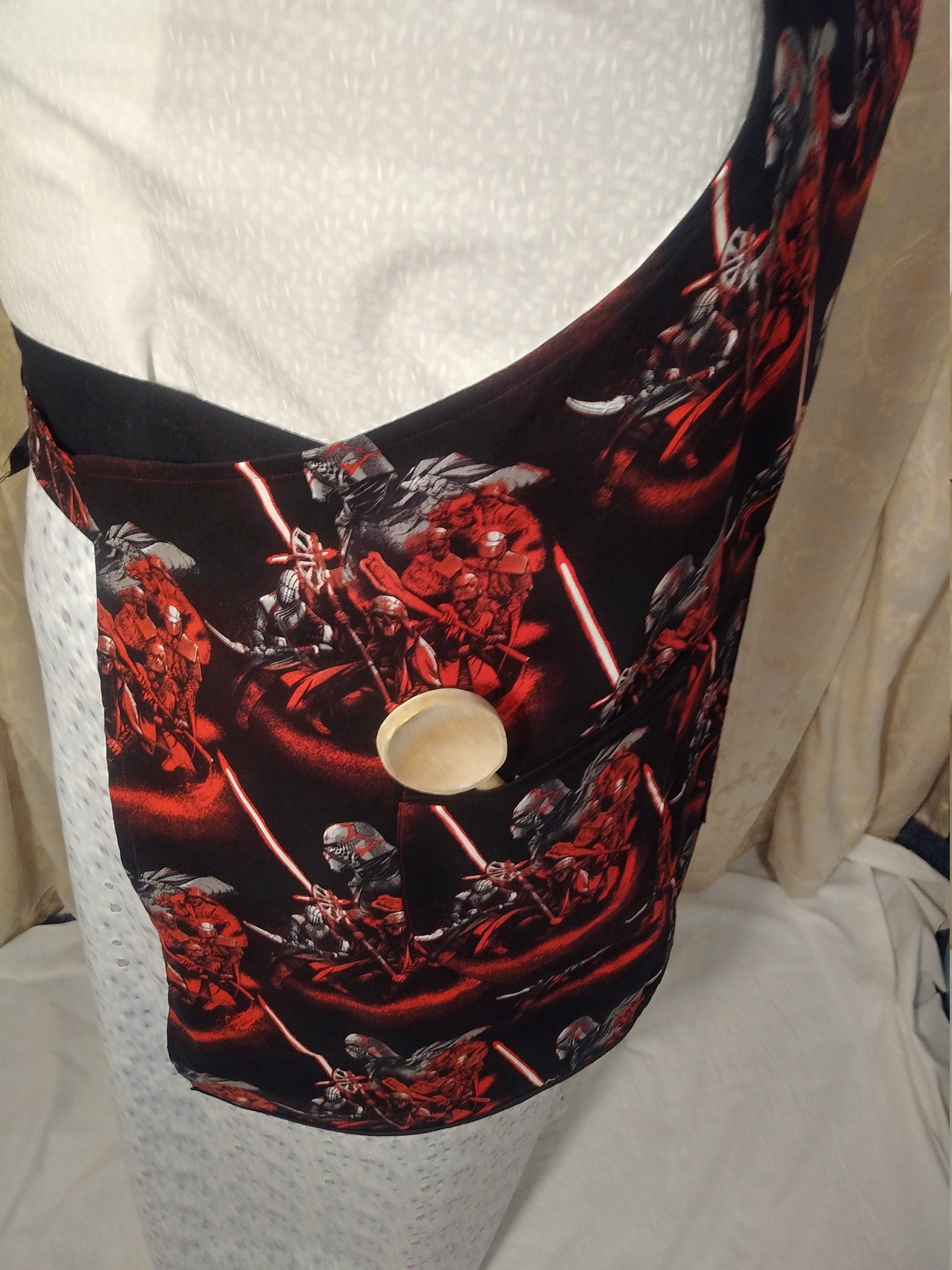 Adult Apron Mandalorian
