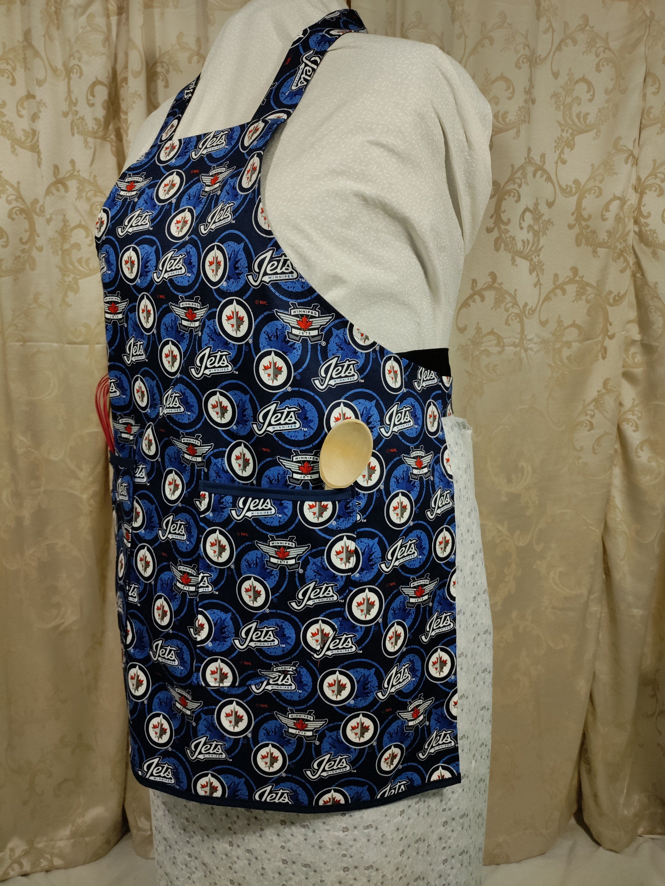 Adult Apron Winnipeg Jets