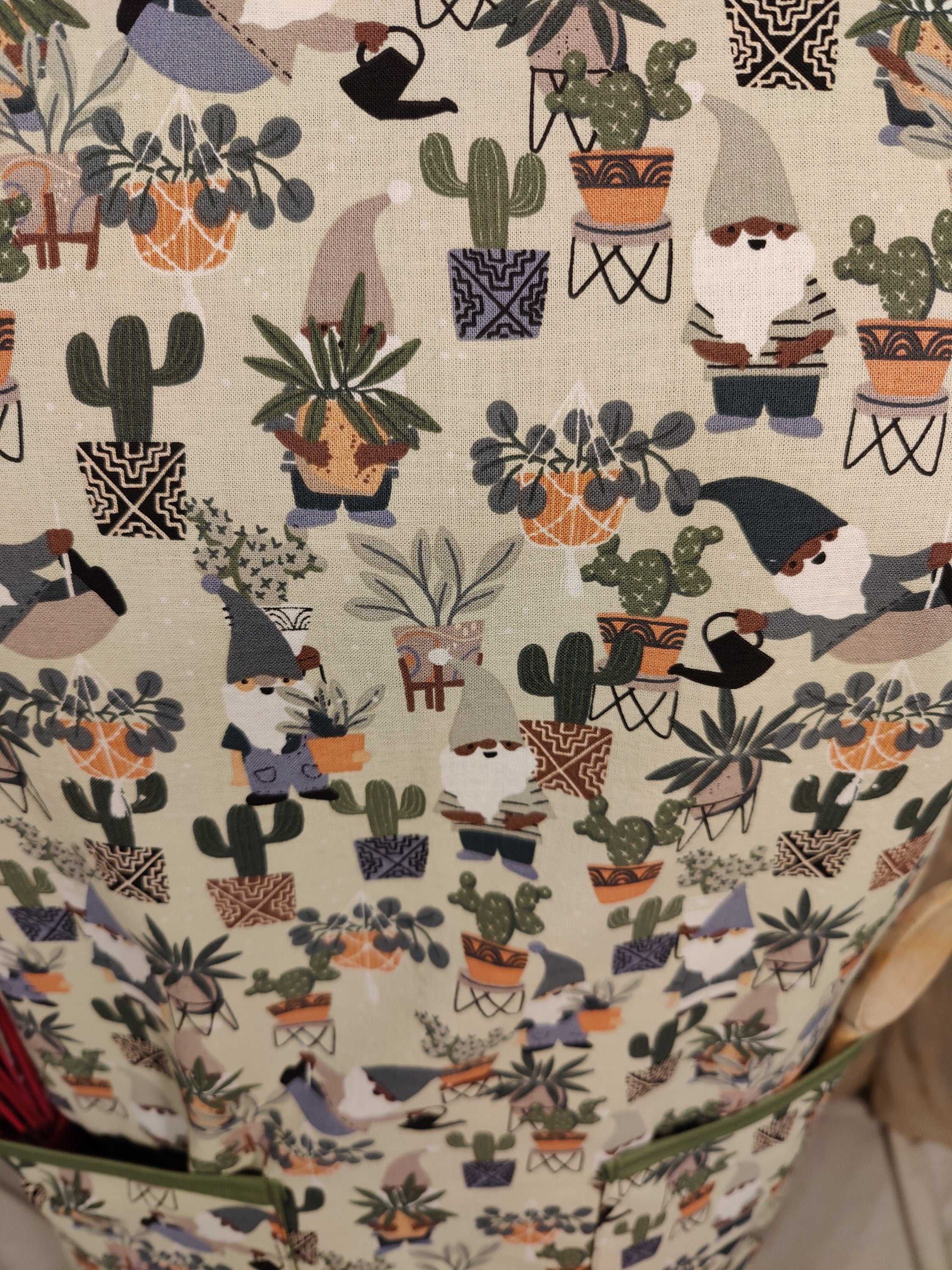 Adult Apron Gardening Gnomes